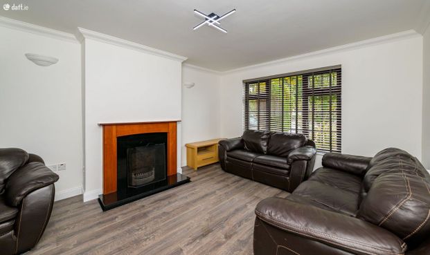 151 Meadow View, Drogheda, Co. Louth - Photo 1