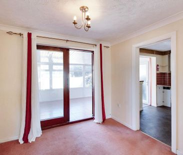 3 bedroom detached house to rent - Photo 6