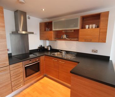 Clarence House, Leeds City Centre, LS10 1LH - Photo 6