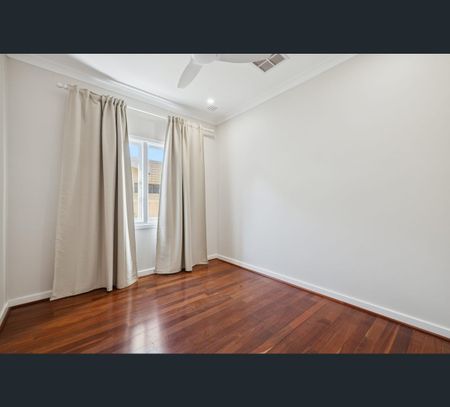 60 Francis Avenue, Karrinyup, WA 6018 - Photo 4
