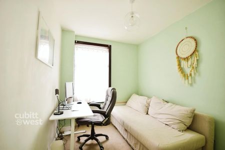 3 bedroom terraced house to rent - Photo 3