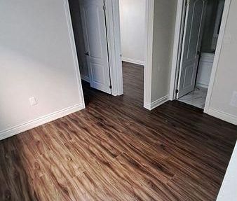 For Lease - 67 Roundstone Drive, Brampton, Ontario - Photo 3