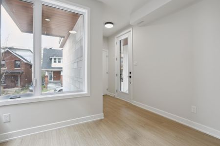 49 Grosvenor - Photo 2