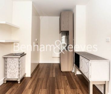 1 Bedroom flat to rent in Boulevard Drive, Colindale, NW9 - Photo 2