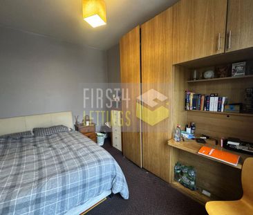 4 bedroom terraced house to rent - Photo 6