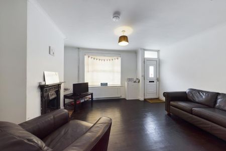 3 bedroom house to rent - Photo 2