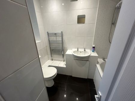 Stanborough Green, Welwyn Garden City - Photo 3