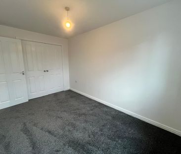 5 bed town house - Photo 6