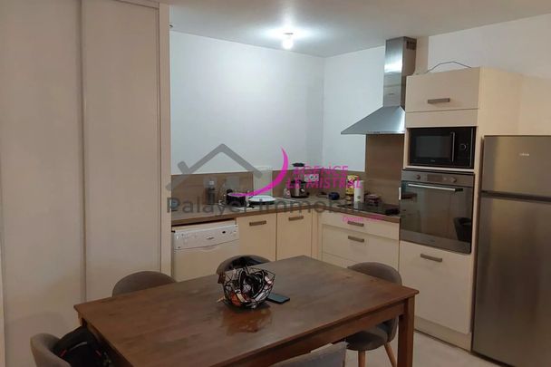 A LOUER LES VALAYANS APPARTEMENT T3 DANS ENSEMBLE IMMOBILIER AVEC COUR PRIVATIVE - Photo 1