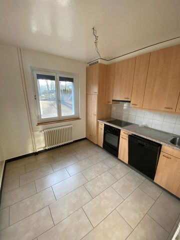 SAINT-IMIER - APPARTEMENT DE 3 PIÈCES - Photo 3