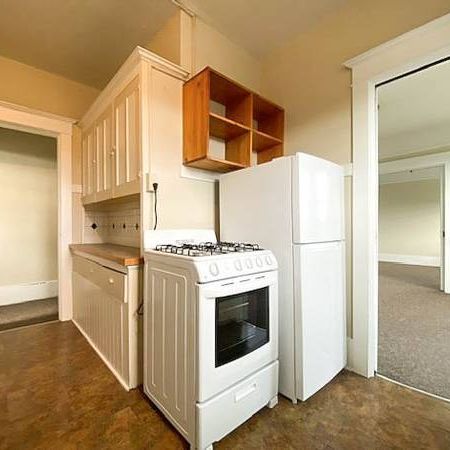 520 Cook Street - Character Suite - Photo 4