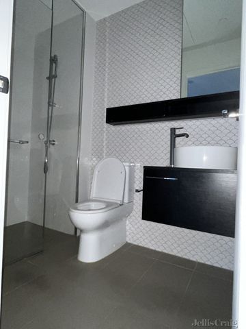 110/2 Hobson Street, South Yarra - Photo 2