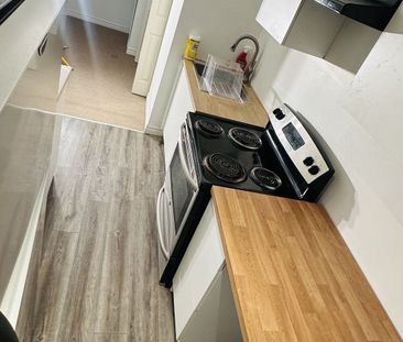 For Lease - 57 Creek Ridge Street, Kitchener, Ontario - Photo 4