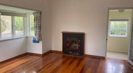 Sunny 3 bedroom house for rent! - Photo 4