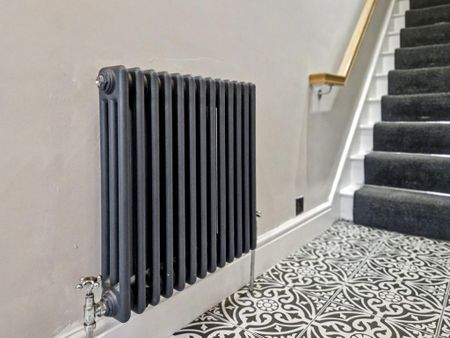 2 bedroom terraced house to rent - Photo 4