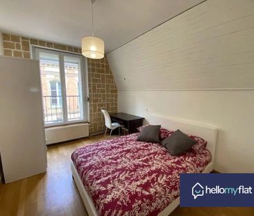 Location Appartement 4 pièces 86m² CHARLEVILLE MEZIERES 08000 - Photo 2