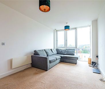 1 bed Flat for rent - Photo 4