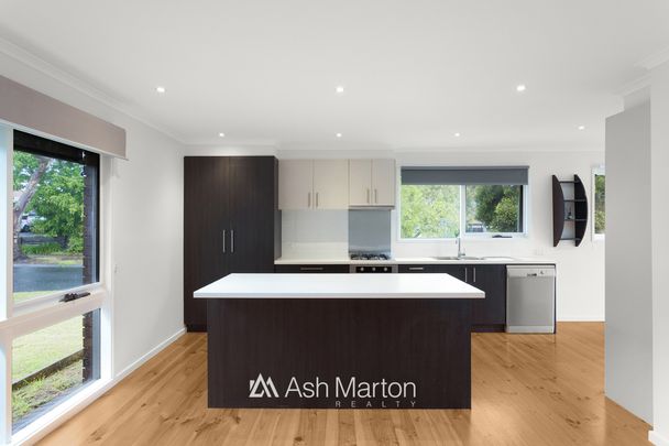 1 Samantha Court, Frankston, VIC 3199 - Photo 1