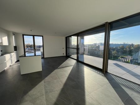 Prachtig penthouse met ruim terras nabij het centrum. - Foto 3