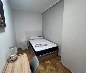 Calle de Caleruega, Madrid, Community of Madrid 28033 - Photo 2