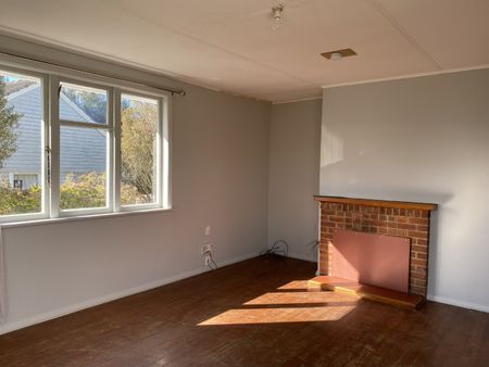 Tidy Standalone 2 Bedroom - Otangarei - Photo 4