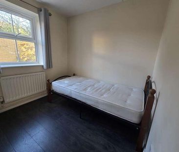 Angelica Drive, London, E6 - Photo 2