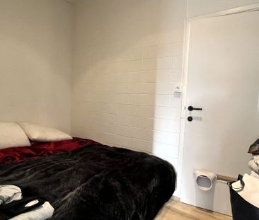 Appartement te huur in Antwerpen voor € 715 met 1 slaapkamer - Photo 1