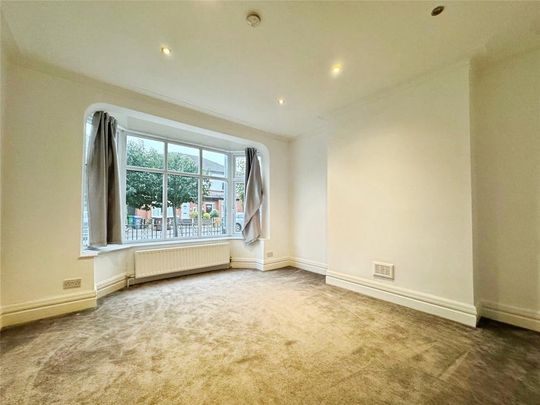 4 bedroom semi-detached house to rent - Photo 1