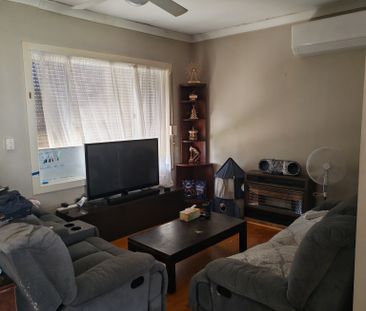 Elizabeth Park - Photo 1