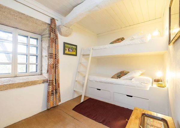 Luxury 6 bedroom Detached House for rent in O Rosal, Spain