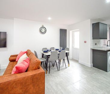 6 bedroom house to rent - Photo 4