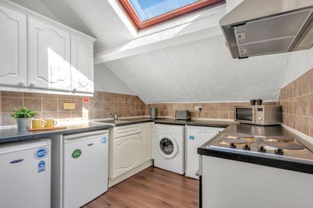227 HYDE PARK ROAD Leeds - LS6 1AH - Photo 5