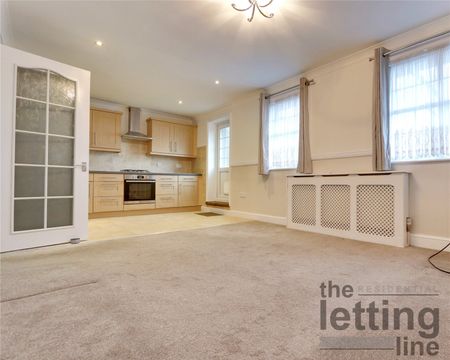 Forty Hill, Enfield, Middlesex, EN2 9HT - Photo 2