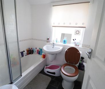 Hurst Grove, Bedford - Photo 6