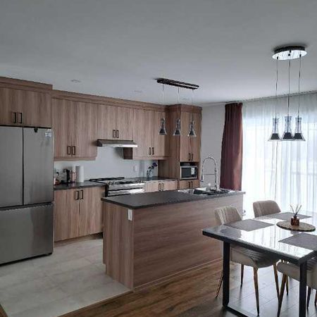 Grand condo 4 ½ lumineux à louer 1550 $/mois | Disponible maintenant - Photo 4
