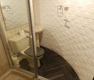 4 bedroom detached house to rent - Photo 6