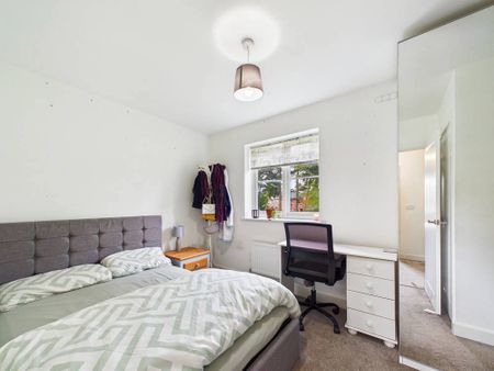 Willow Crescent, Colchester, Essex, CO4 6AU - Photo 4