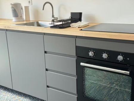 Rua da Beneficência, Lisbon, Lisbon 1600-019 - Photo 4