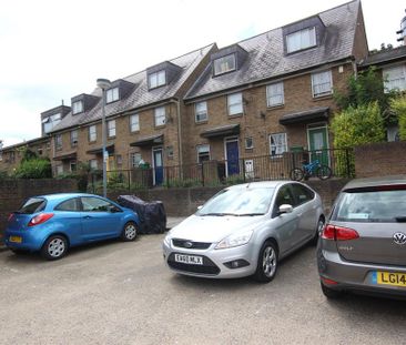 5 bedroom end of terrace house to rent - Photo 3