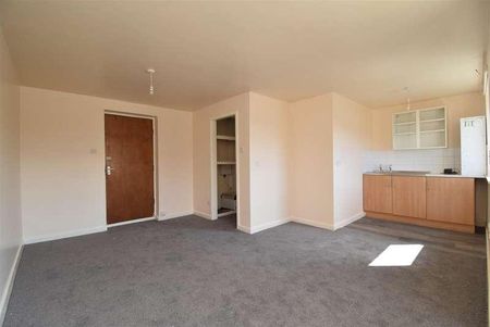 Brooksbank, Westgate, Wakefield, WF2 - Photo 3