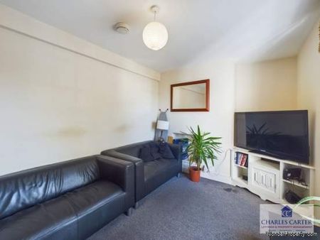 1 bedroom property to rent in Worcester - Photo 5