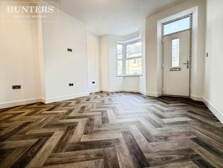 3 bedroom House To Let Total Size: 1109 SQ FT - Photo 4