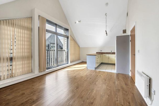 1 bedroom apartment to rent - Photo 1