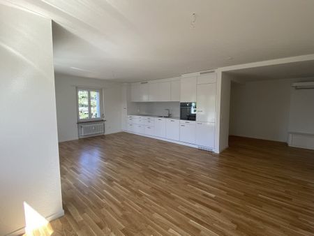 3.5 Zimmer, 81 m², 2. Stock - Photo 3