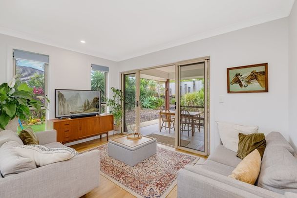 Executive Living in Riva Vue Estate - Photo 1