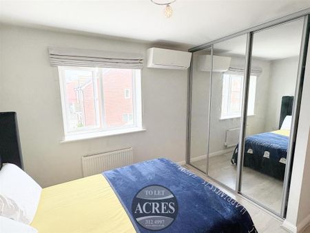 3 bedroom detached house to rent - Photo 3