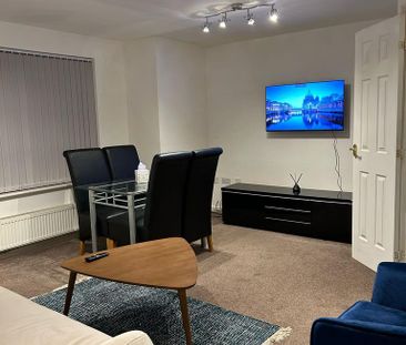 2 bedroom apartment to rent - Photo 4