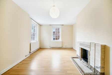 3 bedroom apartment to rent - Photo 2