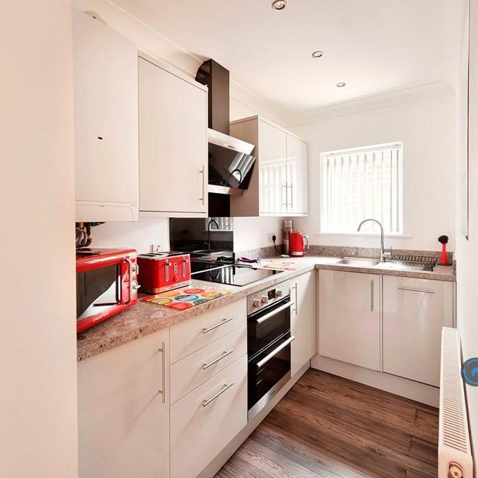 1 bedroom flat to rent - Photo 1