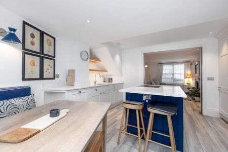 3 bedroom terraced house to rent - Photo 4